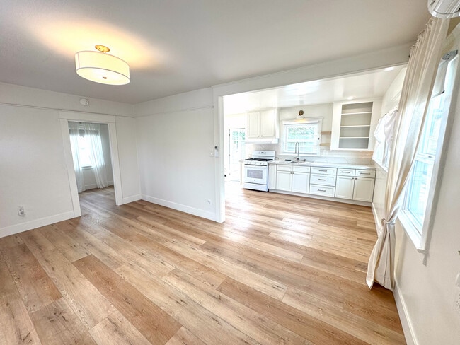 Photo - 108 Beryl St