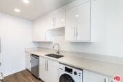 Photo - 1026 6th St Apartment Unit c