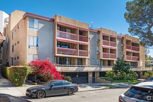 Photo - Levering Apartments