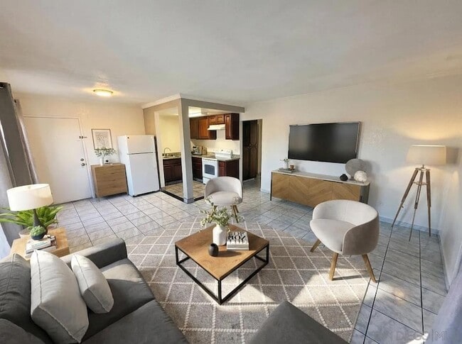 Building Photo - 4056 Van Dyke Ave Unit 4