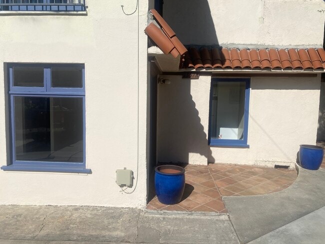 Building Photo - 1357 E Orange Grove Blvd Unit 1357 Orange Grove