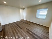 Photo - Remodeled 2-bedroom, 1 bathroom apartment ... Unit 1031 3rd Street