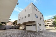 Photo - 7108 Ramsgate Ave Unit 7108 Half