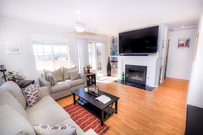 Photo - 207 Elkwood Ave Unit Vacation Rental