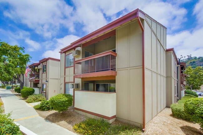 Photo - Spacious 3 Bedroom Condo Available for Move In May 1st