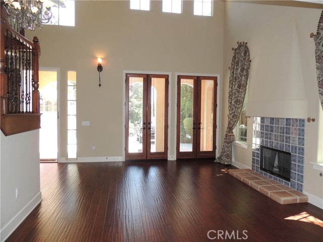 Photo - 687 Ramona Ave