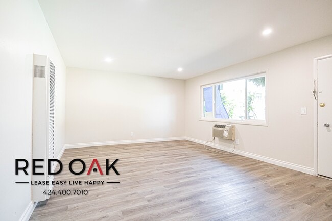 Photo - 3815 Baldwin Ave Unit 2