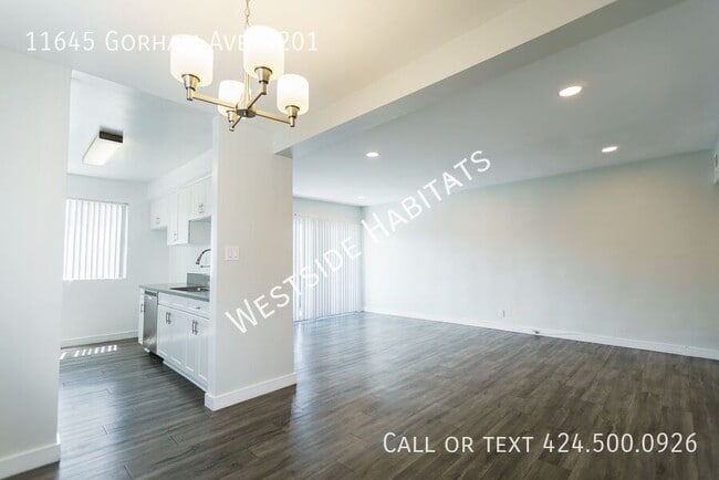 Photo - 11645 Gorham Ave Unit 201