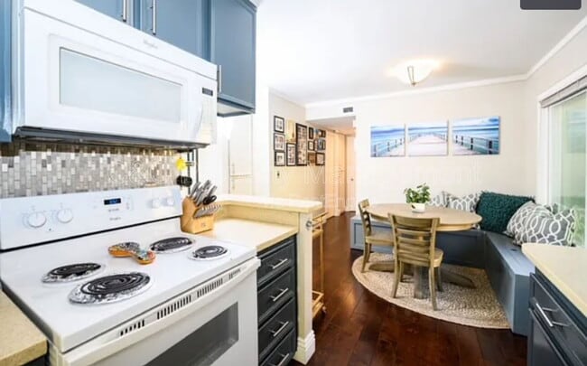 Photo - 2319 Curlew St