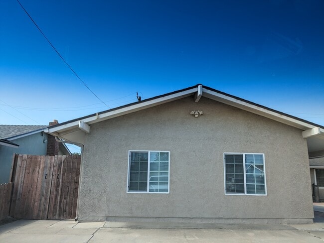 Photo - 2020 Tanglewood Dr Unit 2020 tanglewood  b