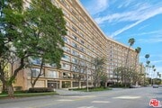 Photo - 100 S Doheny Dr Condo Unit 517