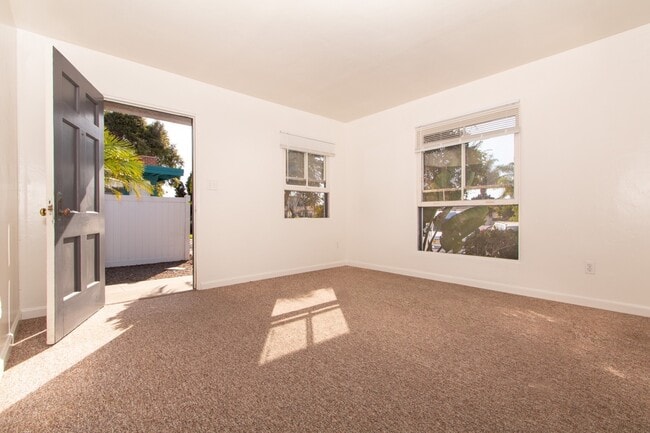 Photo - Charming 1 Bed/1 Bath - Just One Block from the Ocean in North Pacific Beach! Unit 826