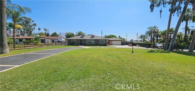 Photo - 3037 Valencia Ave