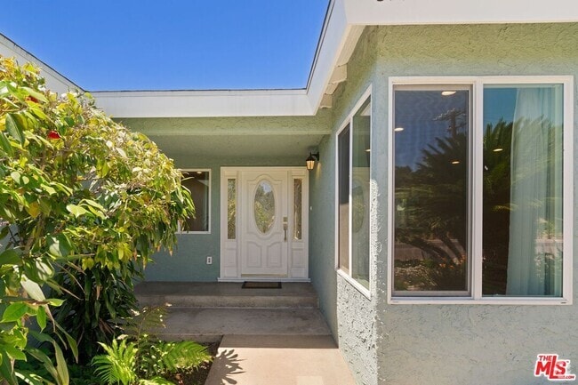 Building Photo - 327 Bradbury Rd Rental