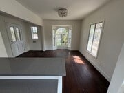 Photo - 619 S Bradfield Ave