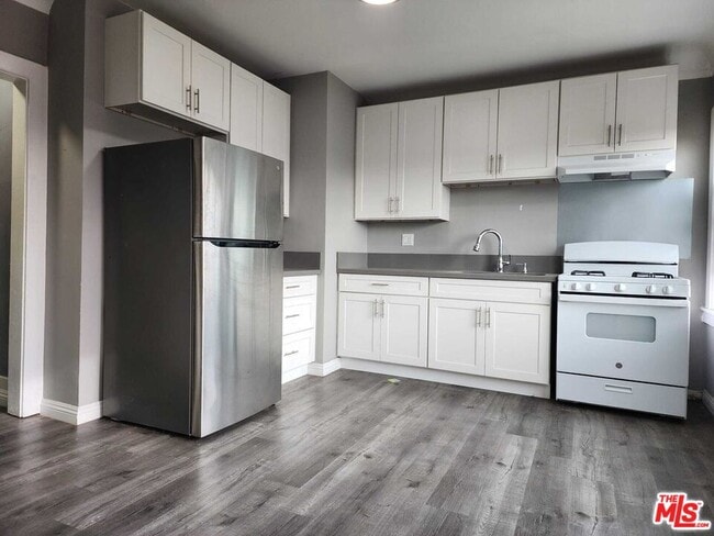Photo - 4112 N Griffin Ave Unit 1/2