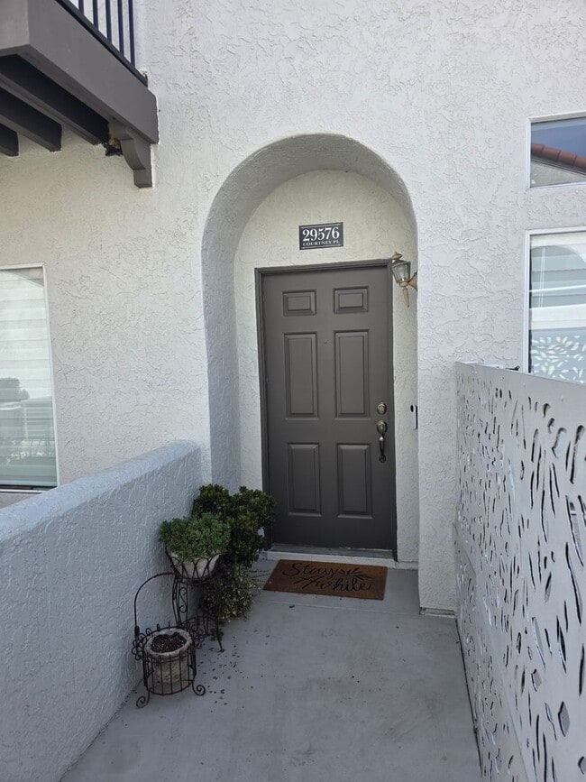 Photo - 29576 Courtney Pl