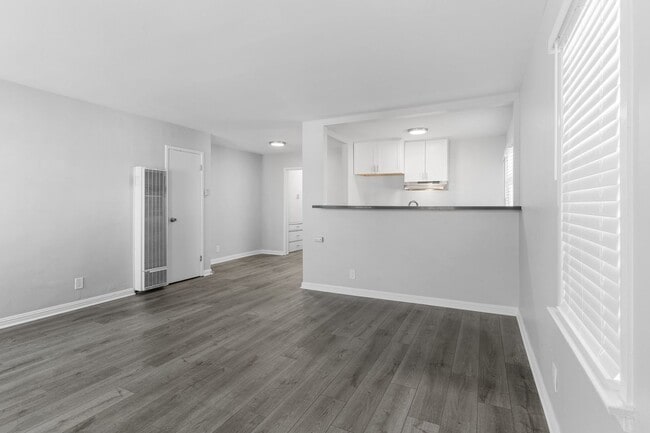 Photo - 935 N Washington Pl Unit 937-02