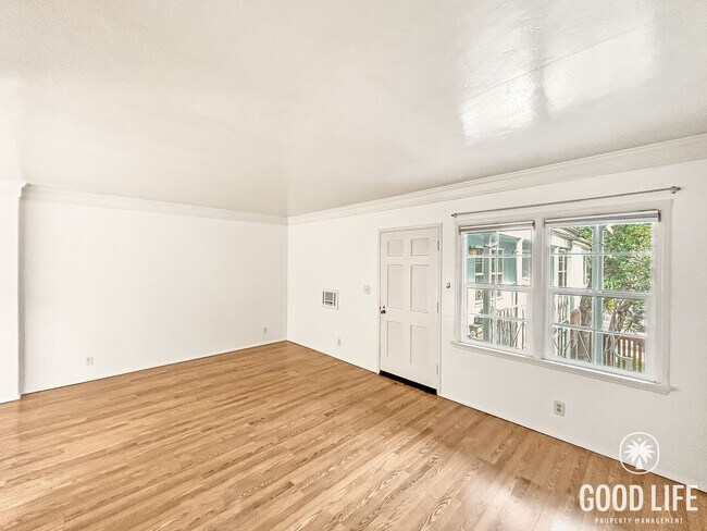 Photo - Beautiful 2BD/1BA Condo Located in Hillcrest! W/ Laundry On-Site and Across The Street From Balbo... Unit 3026 1/2