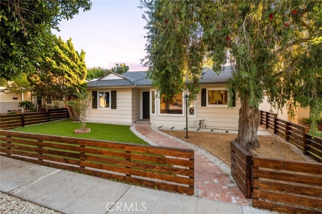 Photo - 7424 W 85th St House