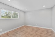 Photo - Pet Friendly & Remodeled 1BR Condo Near SD... Unit 5