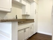 Photo - 1 Bed 1 Bath Pacific Beach Apartments Unit 2236 1/2