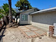 Photo - Nice 2 Bedroom Home with Large Backyard an...