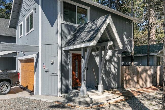 Photo - 26454 Apache Trail