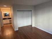 Master with en suite bathroom - 8701 Delgany Ave Unit 111