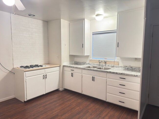 Photo - 501 S University St Unit 3