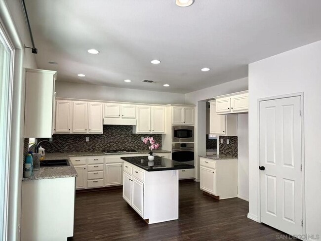 Photo - 1078 Augusta Cir