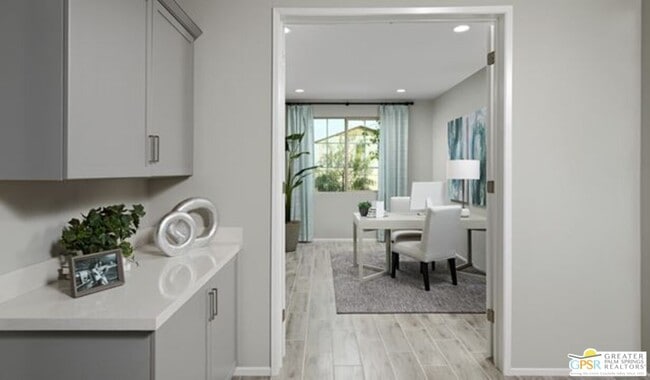 Photo - 3041 HOMEWARD St