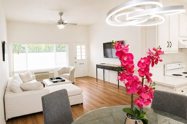 Photo - 950 Avenida Carmel Unit G