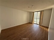 Photo - 575 Esplanade Unit 303