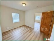 Photo - 656 W 91st St House