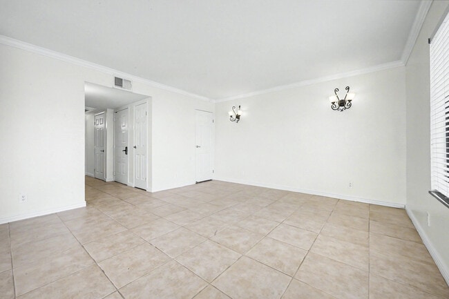Photo - 43376 Cook St Unit 201