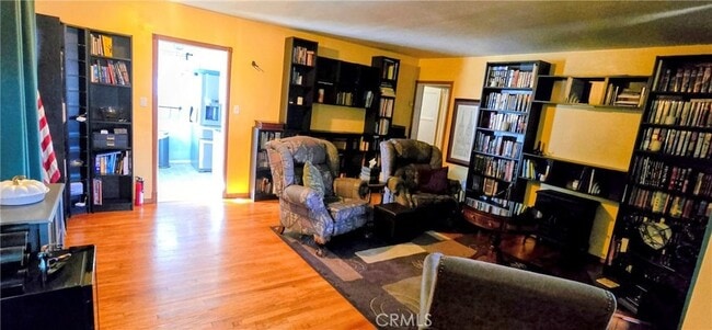 Photo - 10551 Karmont Ave