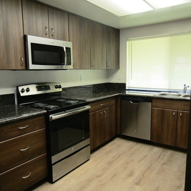 Building Photo - 209 N Pennsylvania Ave Unit 209B