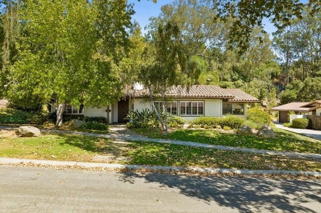 Photo - 118 Coronada Cir House