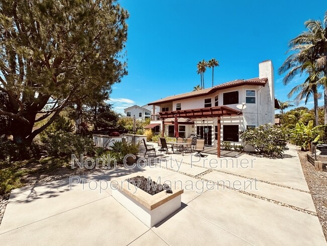 Photo - 7067 Llama St