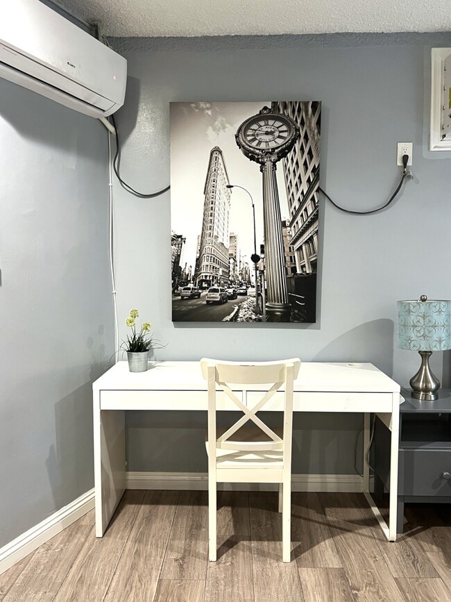 Photo - 515 N Azusa Ave Unit #E