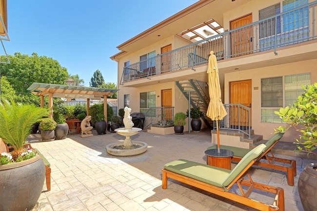 Photo - Troost Manor