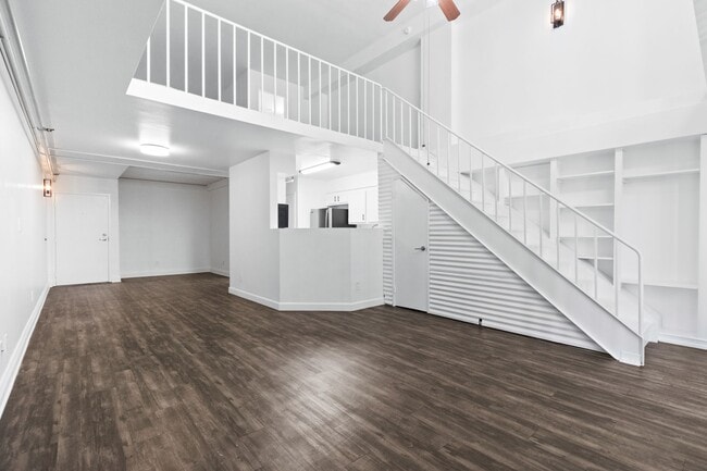 Building Photo - Greystone Lofts