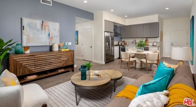 Photo - 10375 Washington Blvd Unit 218