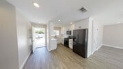 Photo - Beautiful home on Tipton with private yard!!