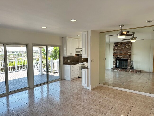 Photo - Charming 2+1 PDR hills home w/ large lot. Jacuzzi, decks, fireplace, view, walk to the beach!