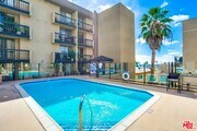Photo - 7320 Hawthorn Ave Unit 203