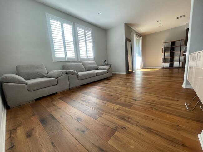 Photo - 812 S Gladys Ave