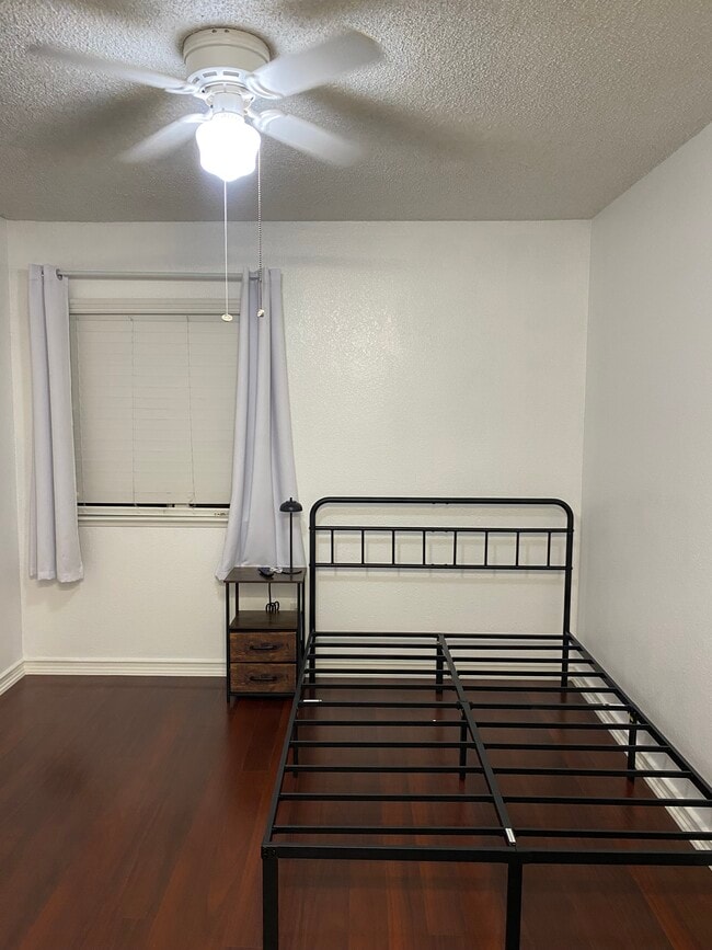 Photo - 26337 Dracaea Ave