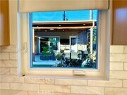 Photo - 22404 Vanowen St